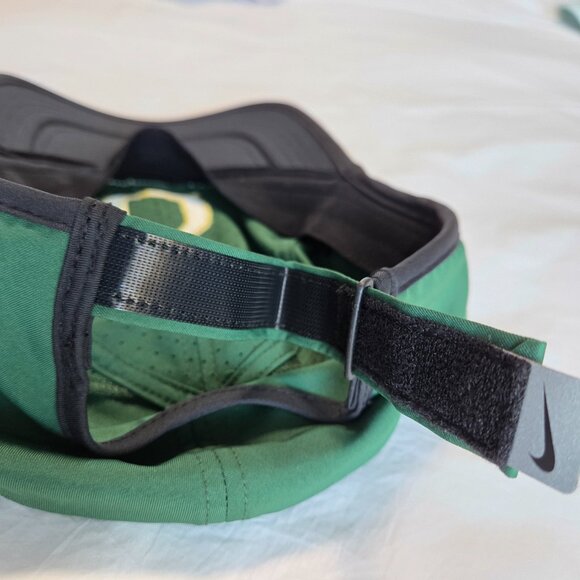 University or Oregon Running Hat - Picture 9 of 9